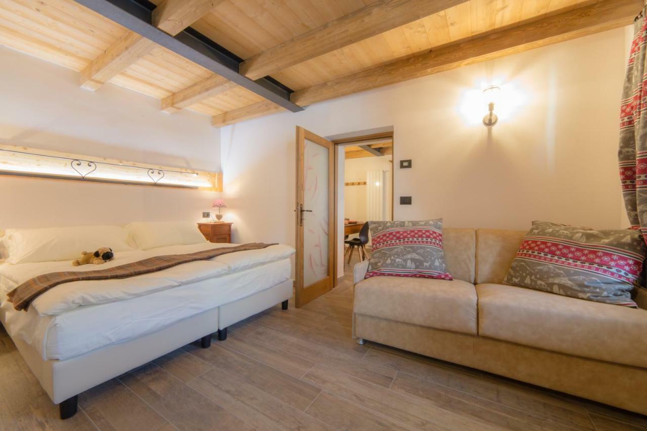 Maison Julie-Lungo La Via Francigena Etroubles Exteriér fotografie